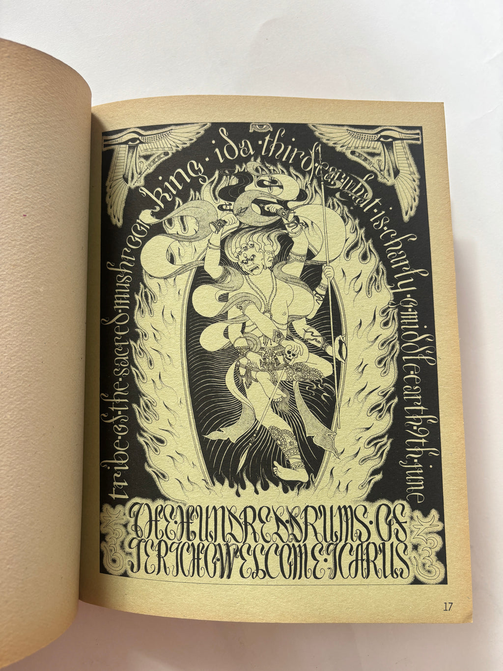 Underground Graphics / Graham Keen & Michel Larue / 1970 / Academy Editions