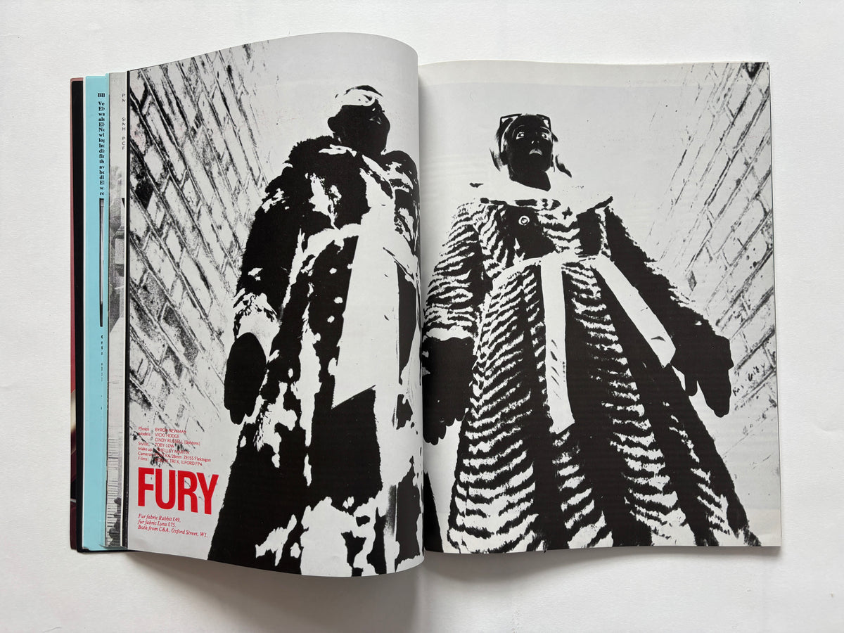 Deluxe #2 / Vivienne Westwood, Brian Eno et al / 1978 / Deluxe Publications