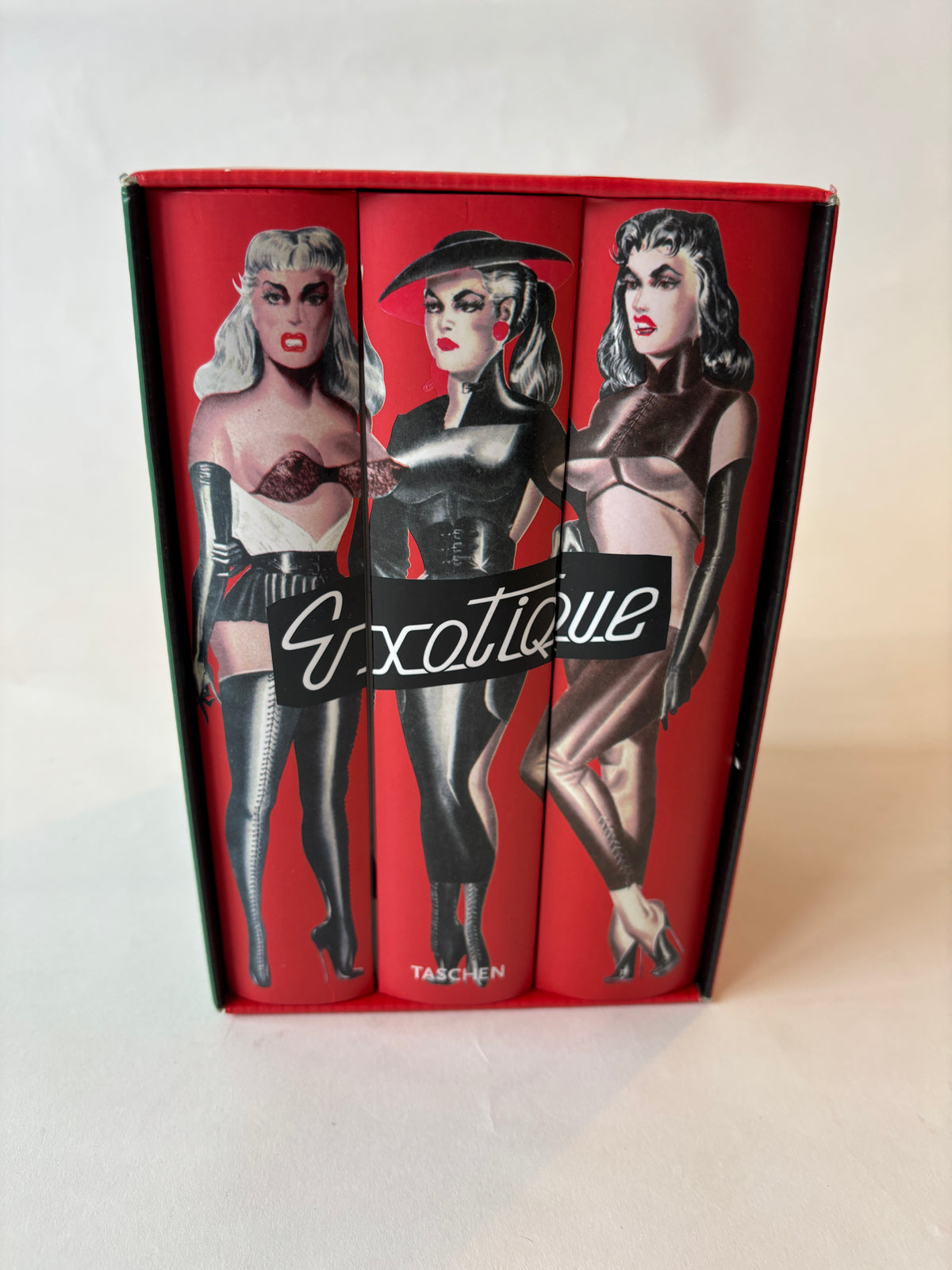 Exotique / Complete Reprint First 36 issues 1951 - 1957 / Leonard Burtman, Eric Stanton & Gene Bilbrew / 1998 / Taschen